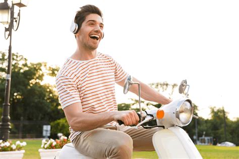 how to listen to music on a motorcycle